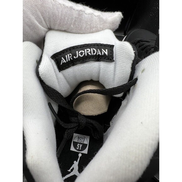 Air Jordan 5 Retro \'Oreo\' 2013 (GS) Size 5Y / 6.5 Women’s (440888-035) DS OG ALL